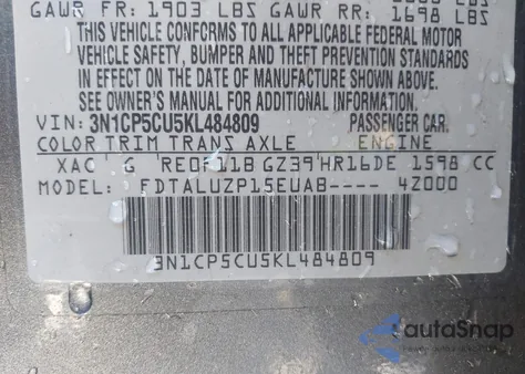 2019 Nissan Kicks Sr z USA, uszkodzony, nr VIN 3N1CP5CU5KL484809